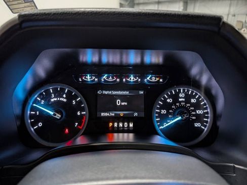 Used 2020 Ford Expedition XLT w/ FX4 Off-Road Package image 26