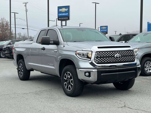 Used 2014 Toyota Tundra SR5 image 1