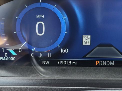 Used 2021 Ford Explorer King Ranch w/ Premium Technology Package image 11