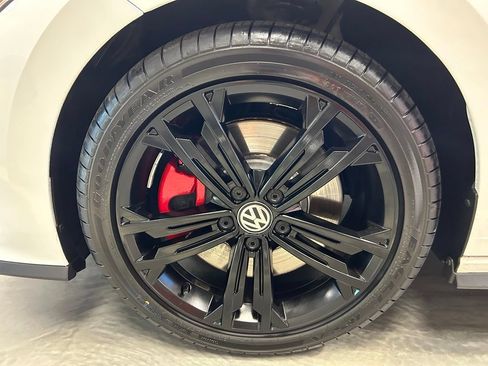 Used 2021 Volkswagen Jetta GLI Autobahn FWD image 20