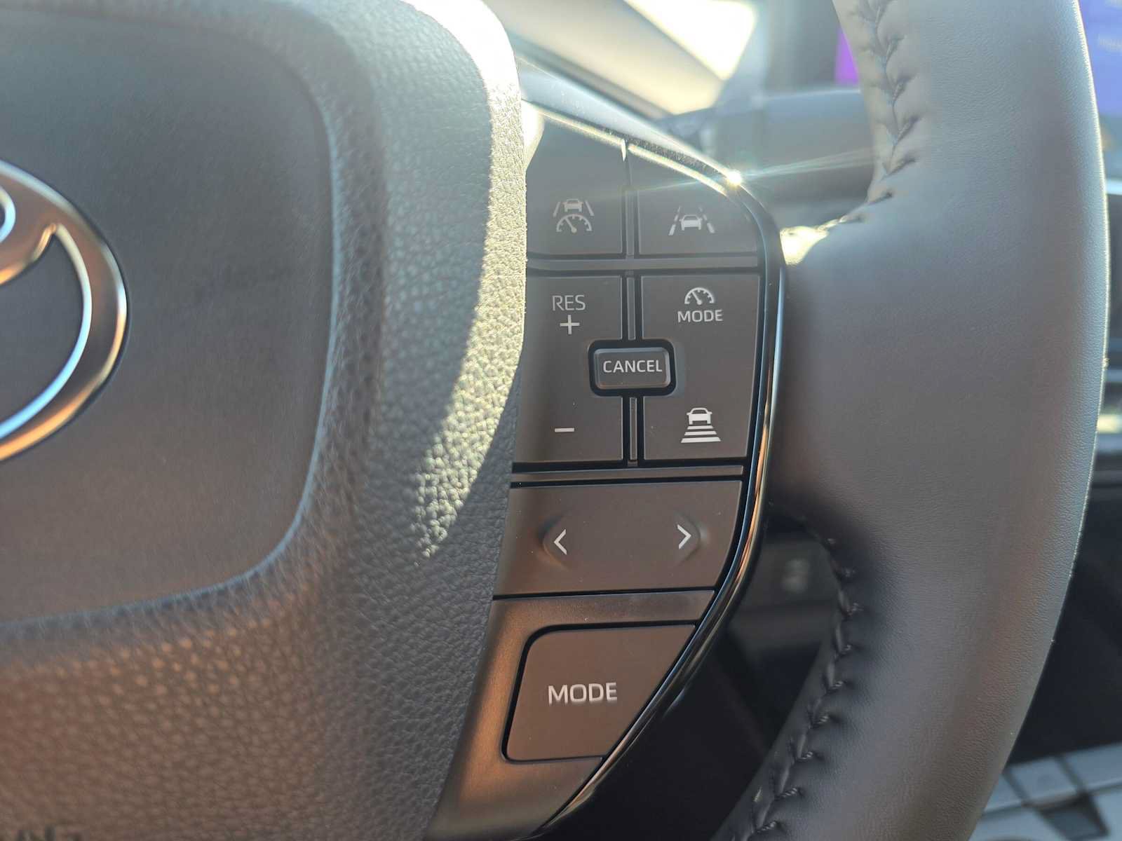 New 2027 Toyota Prius Limited AWD/4WD image 31