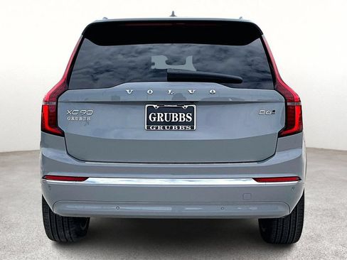 New 2026 Volvo XC90 B6 Ultra w/ Protection Package Premier AWD/4WD image 5