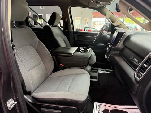 Used 2019 RAM 1500 Big Horn AWD/4WD image 15
