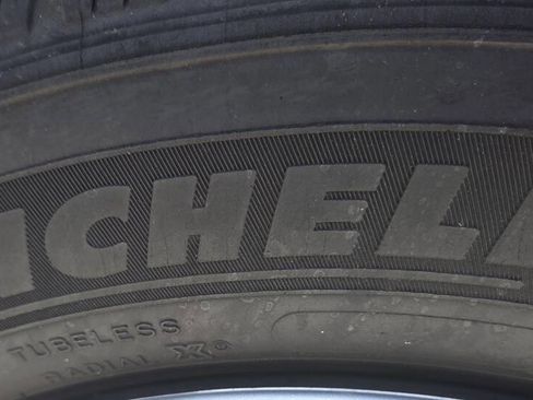 Used 2017 Nissan Rogue S w/ S Appearance Package image 8