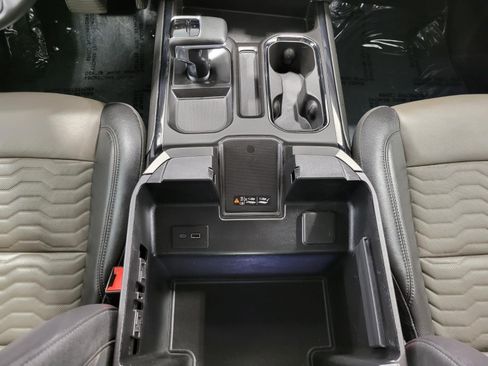 Used 2024 Chevrolet Silverado 1500 ZR2 w/ Technology Package AWD/4WD image 44