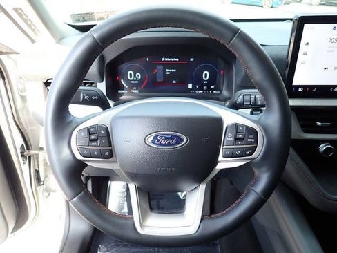 Certified 2025 Ford Explorer Active AWD/4WD image 26