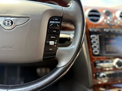 Used 2006 Bentley Flying Spur Flying Spur image 25