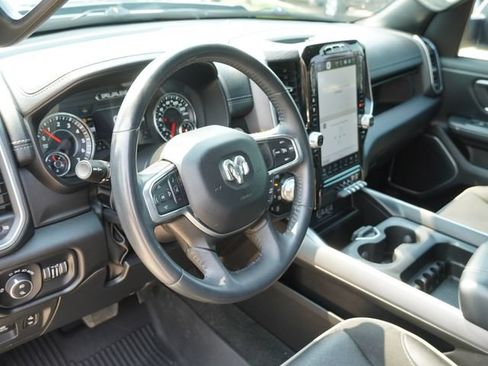 Used 2023 RAM 1500 Laramie AWD/4WD image 15