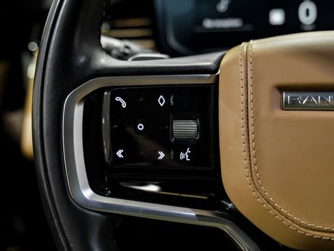 Used 2023 Land Rover Range Rover Sport SE image 14