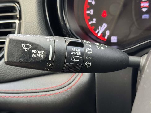 Used 2024 Dodge Durango GT image 27