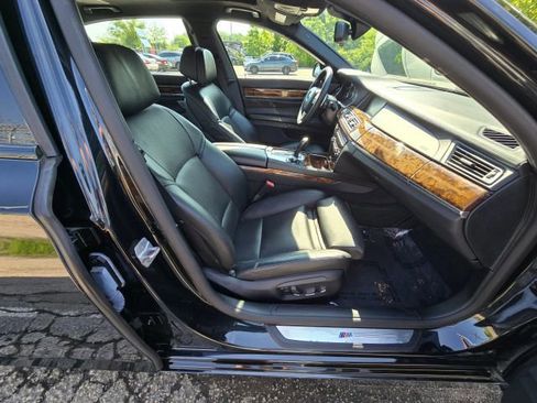Used 2013 BMW 750Li xDrive AWD/4WD image 16