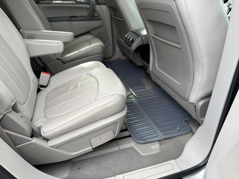 Used 2014 Buick Enclave Leather w/ Trailering Provision Package image 21