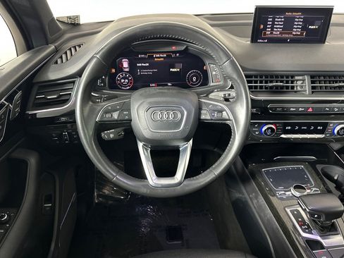 Used 2018 Audi Q7 3.0T Prestige w/ Prestige Package AWD/4WD image 13