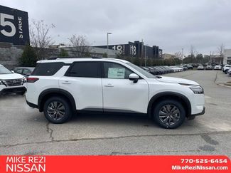 New 2025 Nissan Pathfinder SV video 2