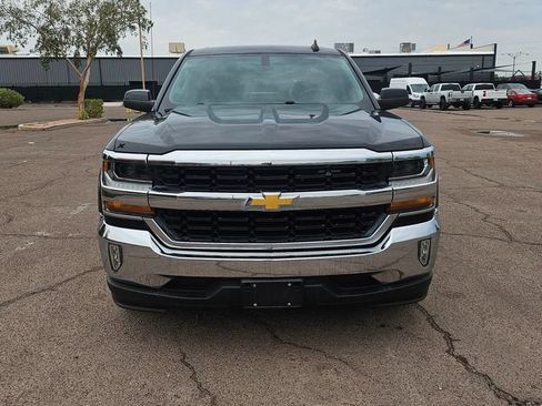 Used 2018 Chevrolet Silverado 1500 LT w/ Texas Edition RWD image 3