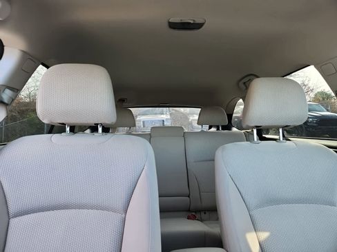 Used 2018 Subaru Outback 2.5i Premium w/ Popular Package #1 image 19