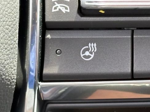 New 2026 GMC Acadia Denali Ultimate AWD/4WD image 11