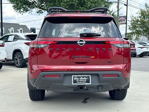 Used 2025 Nissan Pathfinder Rock Creek AWD/4WD image 7