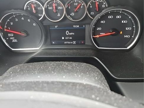 Used 2021 Chevrolet Tahoe LT image 3