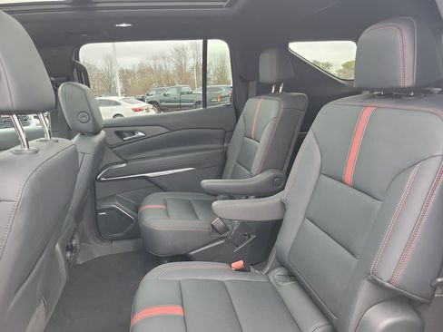 Certified 2024 Chevrolet Traverse RS AWD/4WD image 31
