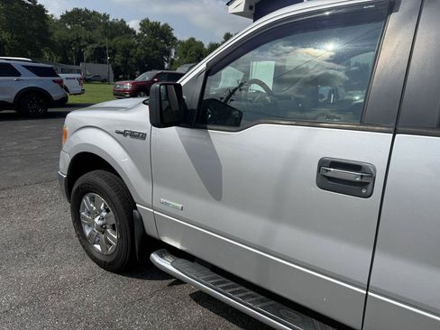Used 2011 Ford F150 XLT w/ XLT Chrome Pkg AWD/4WD image 3