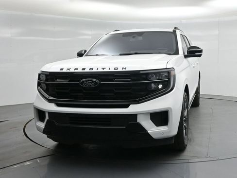 Certified 2025 Ford Expedition Max Platinum w/ Stealth Performance Package image 65