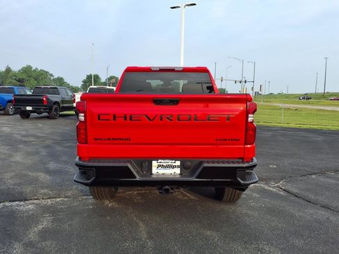 New 2025 Chevrolet Silverado 1500 Custom Trail Boss w/ Turbomax Blackout Package AWD/4WD image 5