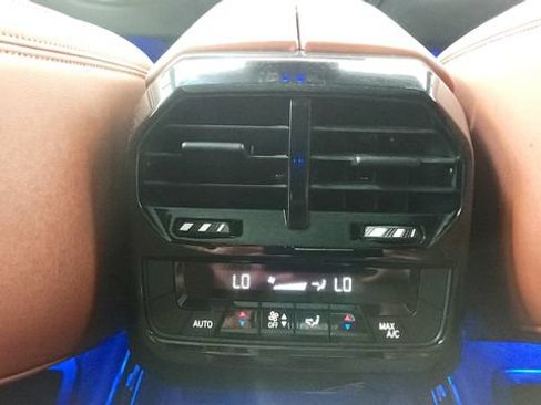 Used 2024 BMW iX xDrive50 w/ Premium Package AWD/4WD image 55