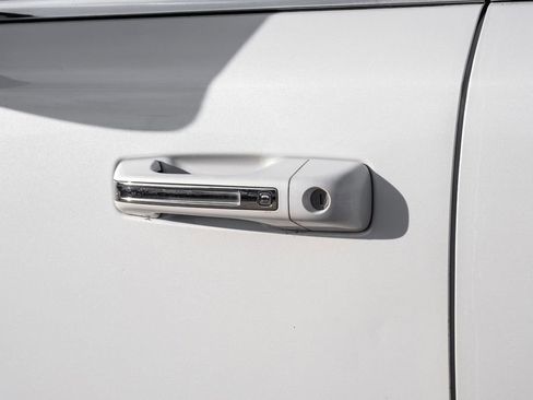 Used 2019 RAM 1500 Laramie image 42