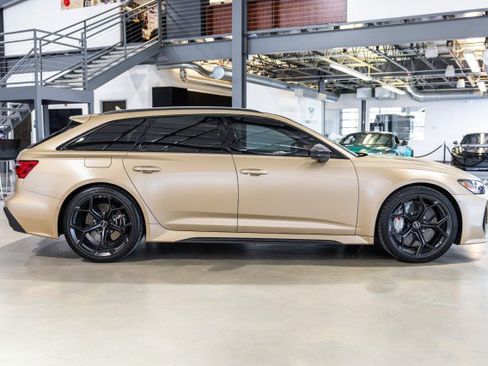 Used 2025 Audi RS 6 performance AWD/4WD image 7