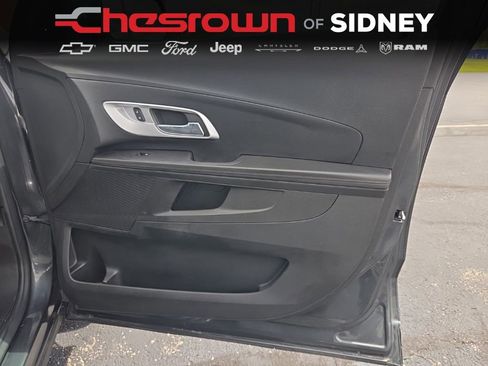 Used 2017 Chevrolet Equinox LT w/ Convenience Package FWD image 26