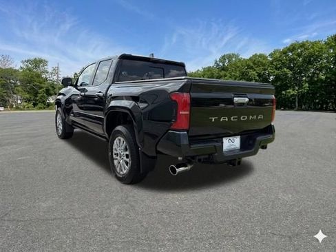 Used 2024 Toyota Tacoma Limited w/ Limited Package (LT) AWD/4WD image 6