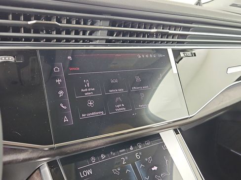 New 2026 Audi Q7 3.0T Prestige AWD/4WD image 32