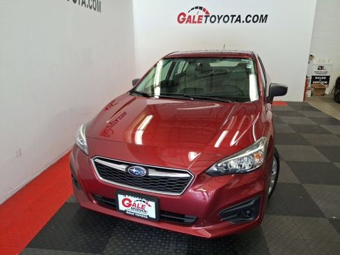 Used 2018 Subaru Impreza 2.0i AWD/4WD image 3