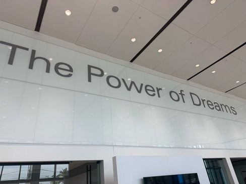 Used 2021 Ford Ranger XLT w/ Equipment Group 301A Mid image 15