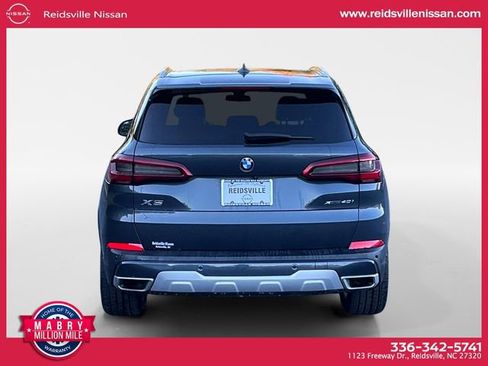 Used 2019 BMW X5 xDrive40i w/ Premium Package 2 image 4