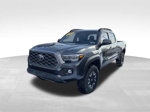 Used 2023 Toyota Tacoma TRD Off-Road image 1