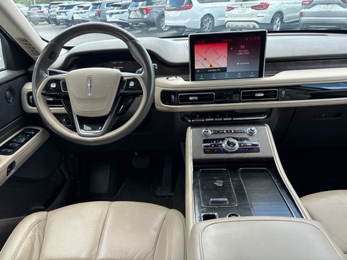 Used 2023 Lincoln Aviator Reserve w/ Equipment Group 201A AWD/4WD image 28