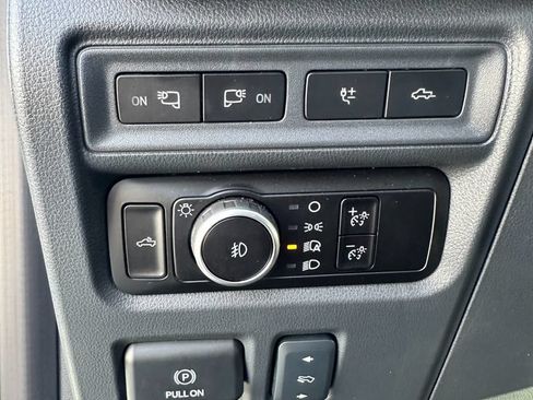 Used 2024 Ford F150 Raptor AWD/4WD image 24