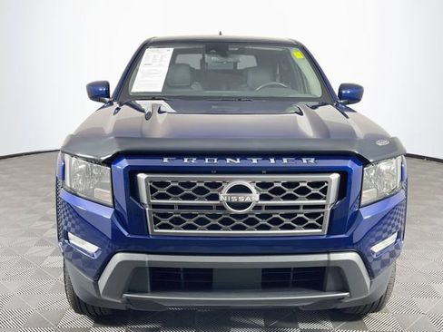 Used 2023 Nissan Frontier SV w/ SV Convenience Package RWD image 3