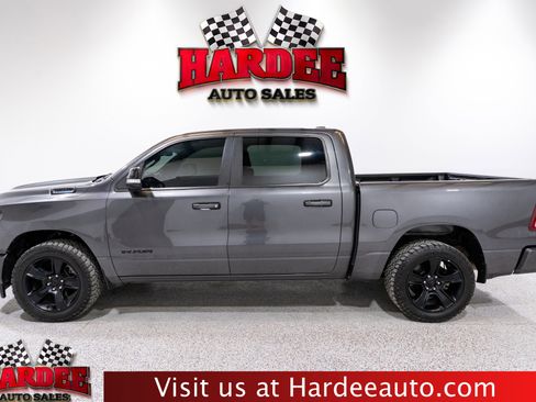 Used 2022 RAM 1500 Lone Star AWD/4WD image 1