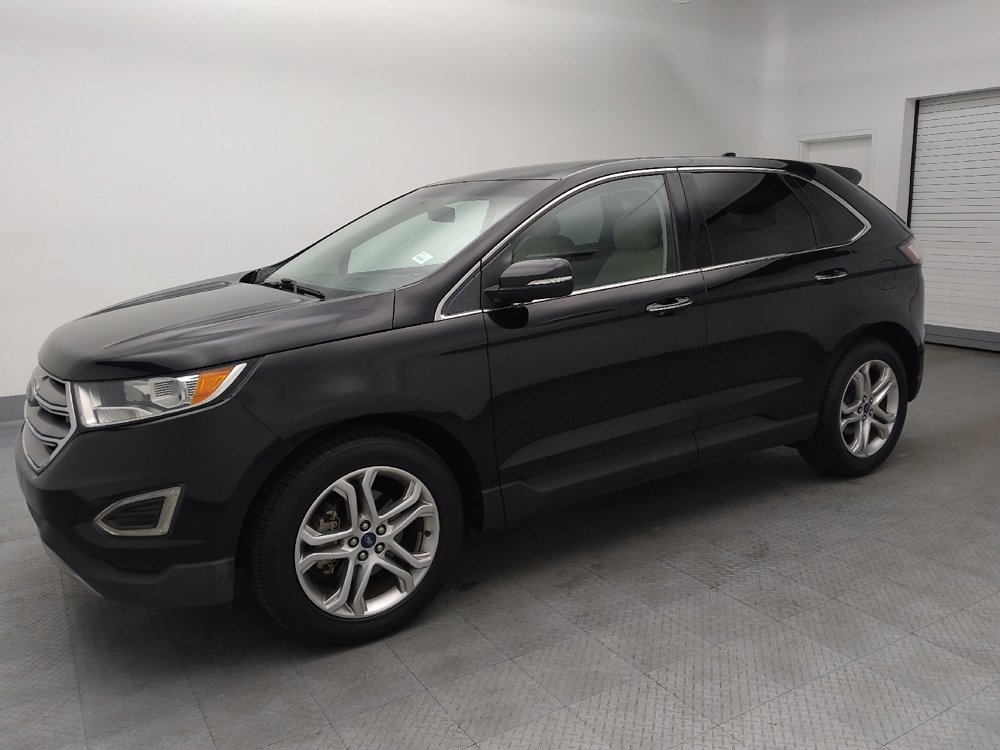 Used 2018 Ford Edge Titanium FWD image 2