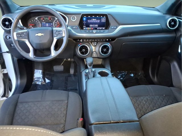 Used 2021 Chevrolet Blazer LT FWD image 13