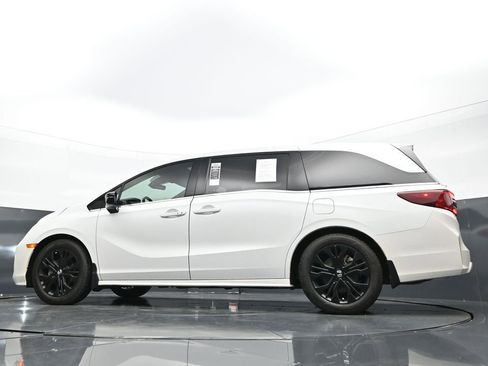 Used 2025 Honda Odyssey Sport-L image 44