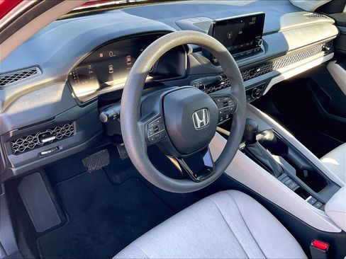 Certified 2023 Honda Accord EX image 8