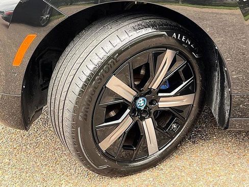 Used 2025 BMW iX xDrive50 AWD/4WD image 56
