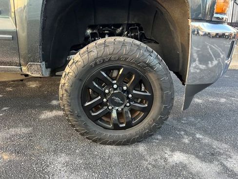 Used 2017 Chevrolet Silverado 2500 LT image 11