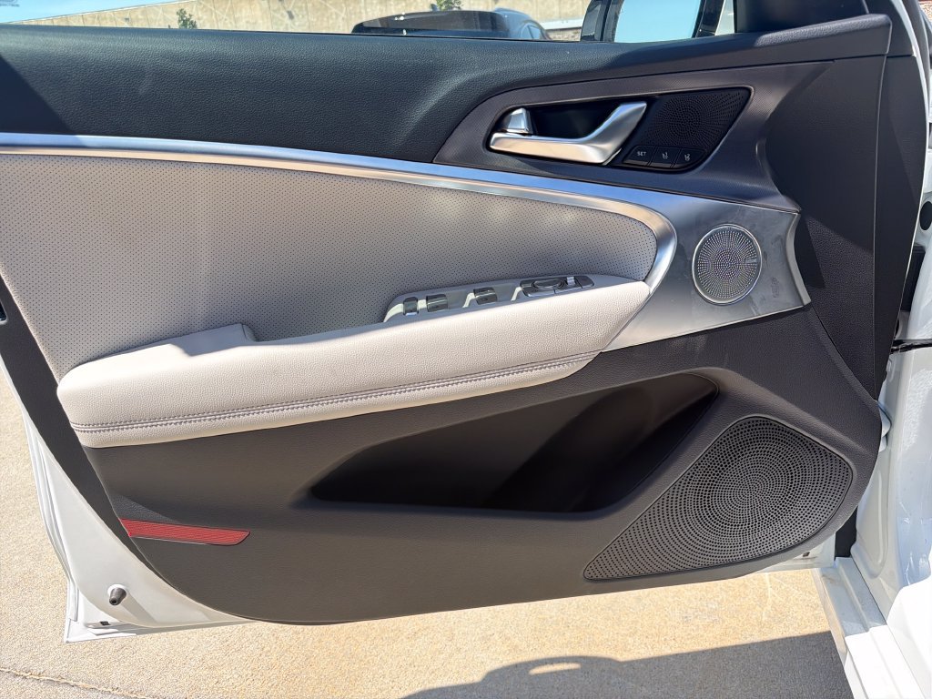 New 2026 Genesis G70 3.3T Sport Prestige RWD image 12
