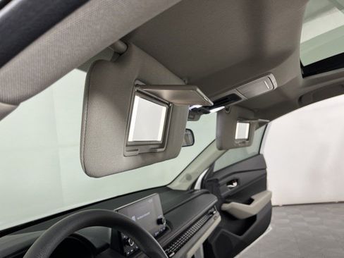 Used 2025 Honda Accord SE image 32