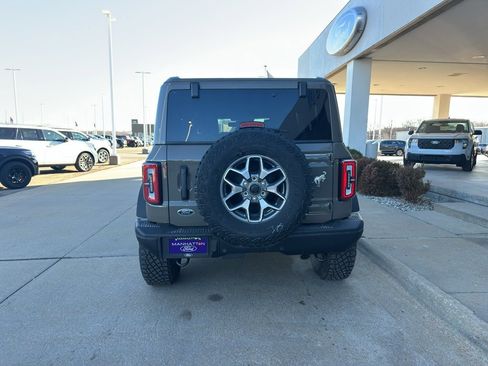 New 2025 Ford Bronco Badlands AWD/4WD image 9